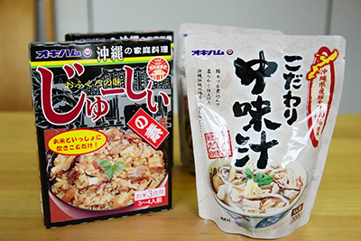 沖縄ハム総合食品株式会社『オキハム じゅーしいーの素』と『こだわり 中味汁』セット1組