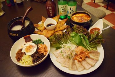手間をかけたダシが自慢・韓国料理をヘルシーに【Korean dining kitchen「Cocchi」｜沖縄市上地】