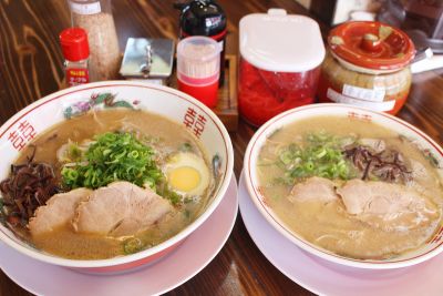 博多出身の店主が作る濃厚なうま味とさっぱりとしたスープが魅力［にわかラーメン］