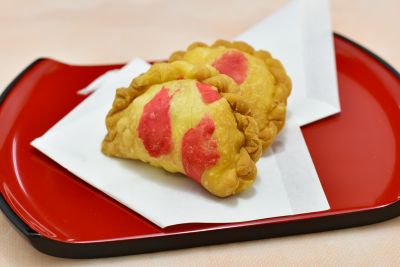 鶏のトサカを模した「闘鶏餃（タウチーチョー）」｜沖縄のごちそうレシピ