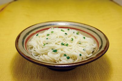 ソーミンタシヤー|パパッと琉球料理[１]
