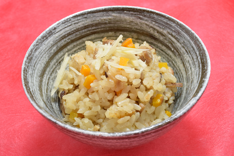 行事に欠かせない沖縄の炊き込みご飯 ジューシー｜ごちそうレシピ