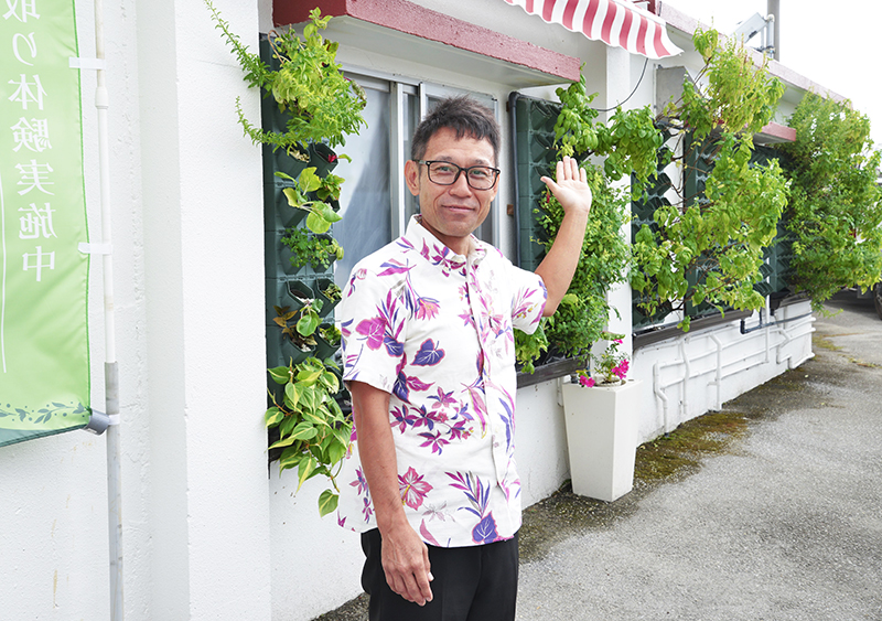 独自の特許技術で植物の成長促す 廃ガラスを再資源化した「シリカソイル」ー開発会社の社長に聞いた｜沖縄の魅力