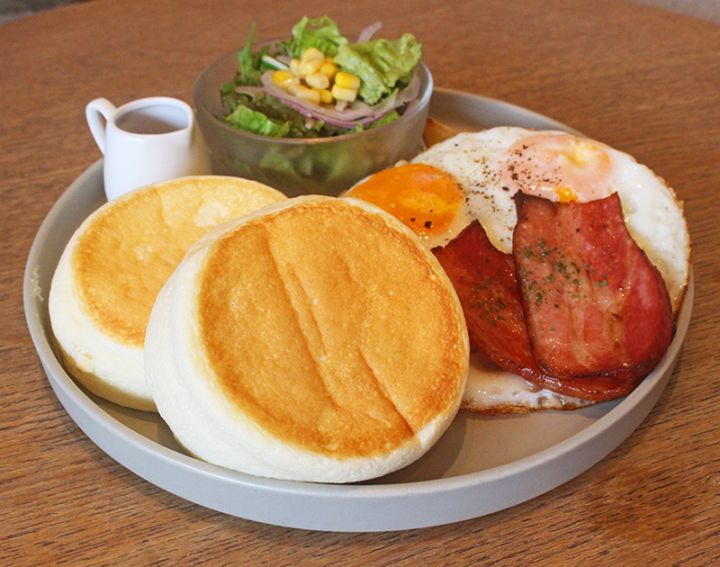 trip cafe okinawa　恩納村本店｜恩納村前兼久