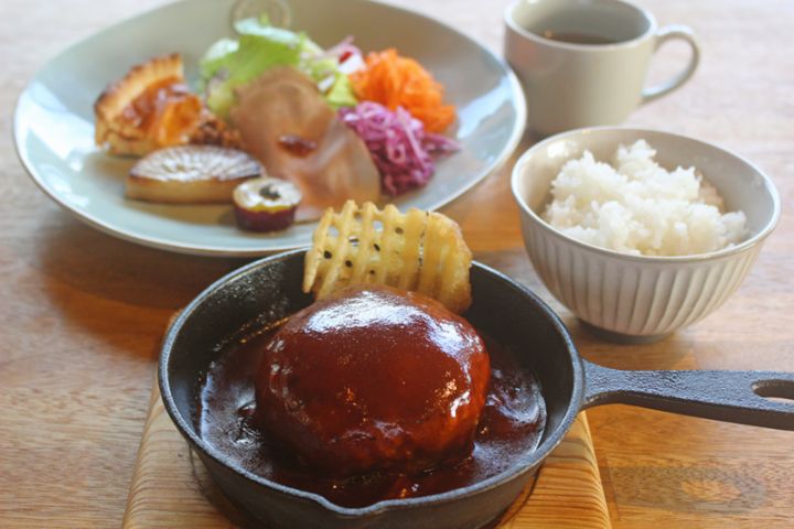 肉カフェ みとらぼ｜読谷村座喜味